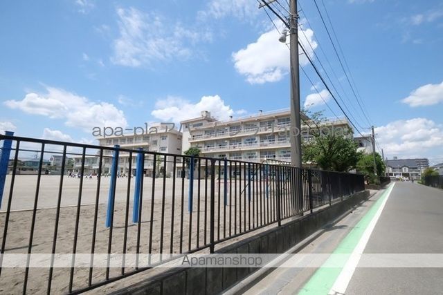 小学校　川越市立南古谷小学校（小学校）まで107m