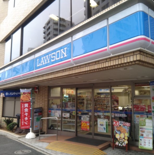 コンビニ　ローソン北参道駅前店（コンビニ）まで174m