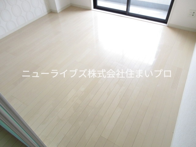 サンフレンドユーパート2の居間写真