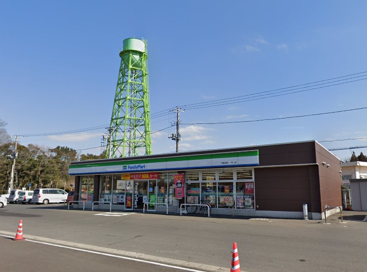 コンビニ　ファミリーマート 千葉大宮インター店（コンビニ）まで2046m