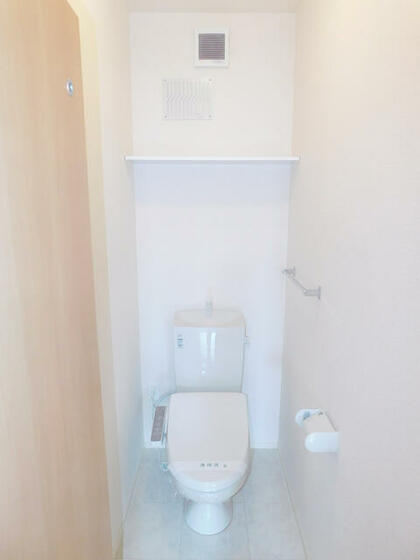 IRIYA C棟のトイレ写真