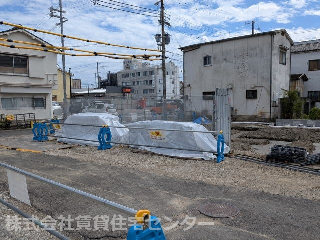 建物外観　建築中