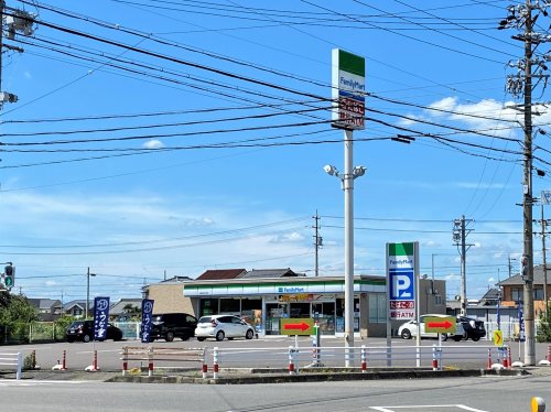 コンビニ　ファミリーマート　扶桑町南山名店（コンビニ）まで778m