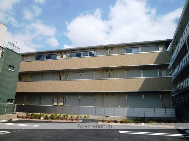 地下鉄谷町線 守口駅 徒歩11分 3階建 築14年の外観写真