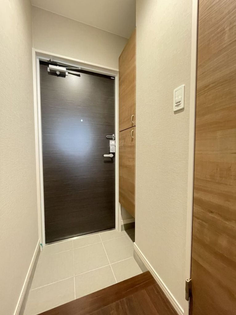 玄関　※代表タイプの写真のため実物と異なる場合がございます