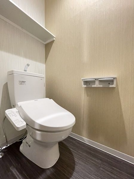 トイレ　※代表タイプの写真のため実物と異なる場合がございます