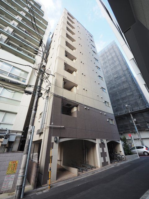 スカイコート四谷の外観写真