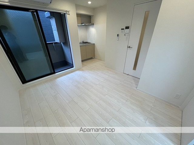 地下鉄千日前線 北巽駅 徒歩4分 3階建 築2年の居間写真