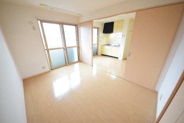 居室・リビング　★お問い合わせはタウンハウジング町田店まで★