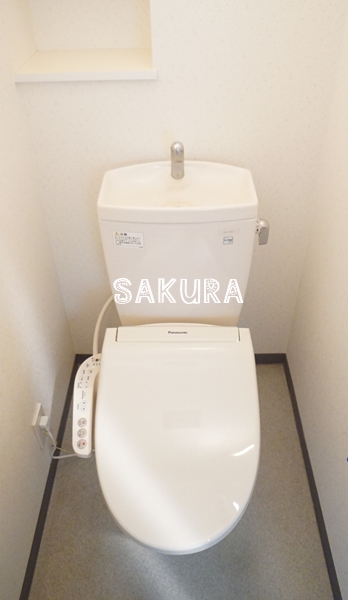 グリフィン新横浜・六番館のトイレ写真