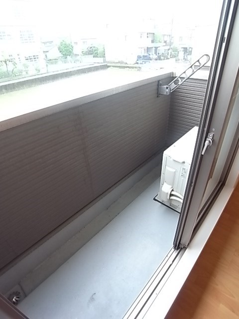 バルコニー　バルコニー付きです