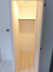 ＪＲ山手線 新橋駅 徒歩6分 10階建 築9年の内装写真