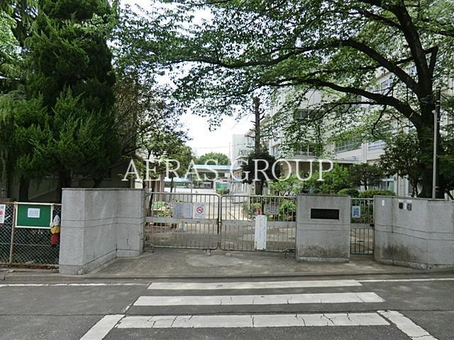 小学校　川崎市立三田小学校（小学校）まで1078m
