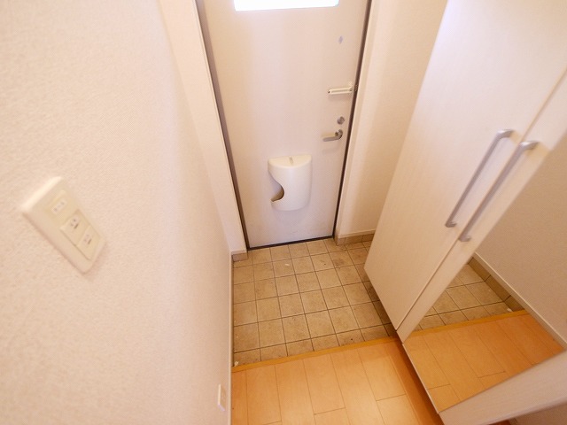 玄関　きれいな玄関です