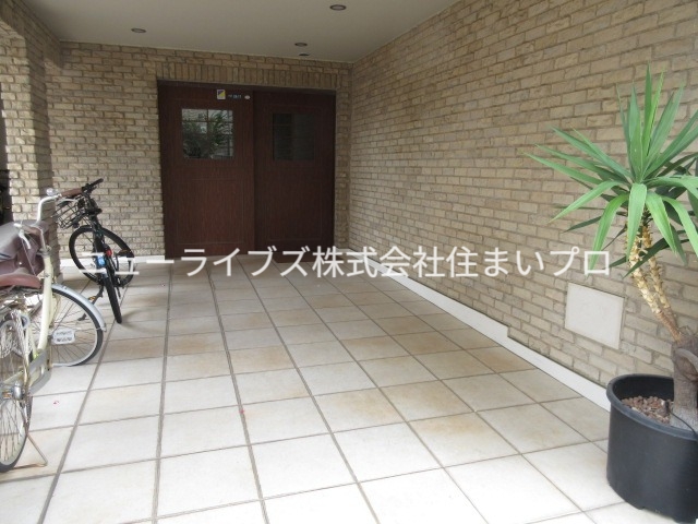 京阪本線 古川橋駅 徒歩7分 3階建 築25年の外観写真