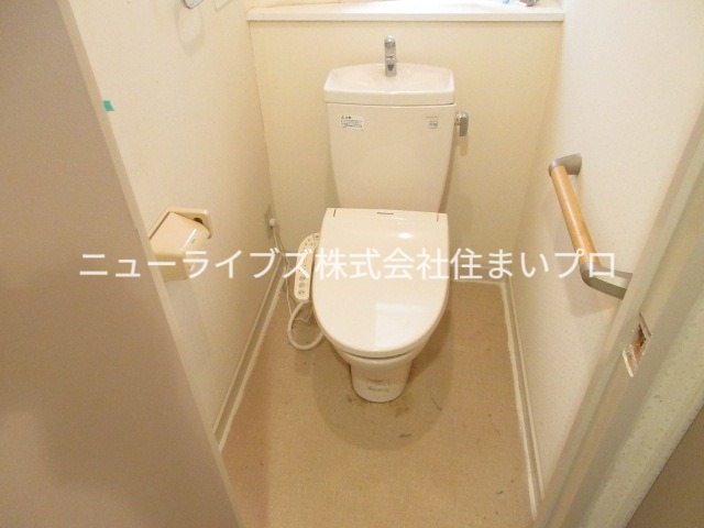 京阪本線 古川橋駅 徒歩7分 3階建 築25年のトイレ写真
