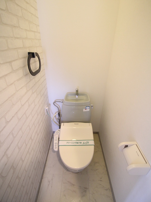 ジェネシス赤堤のトイレ写真