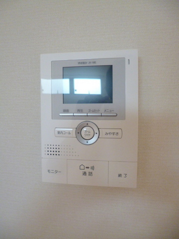 セキュリティ　★不審者をシャットアウト、安心のＴＶモニターホン付です★