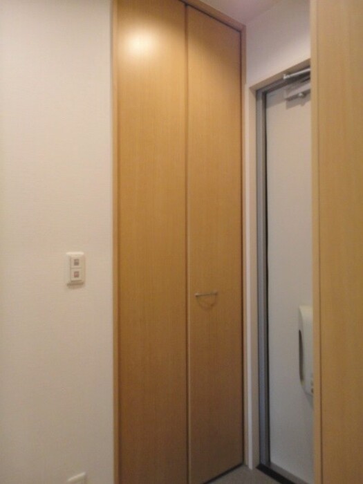 玄関　別部屋参照