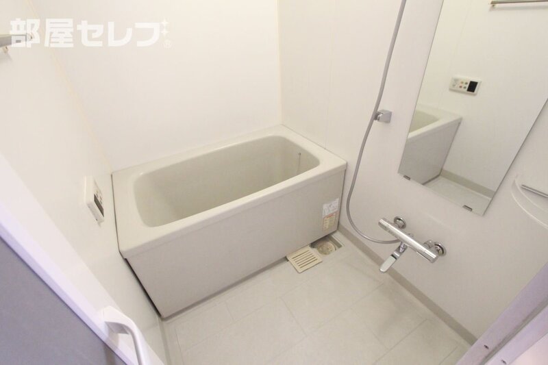 ソーラスフロント富船の風呂写真