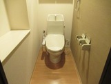 ＪＲ宇野線 備前西市駅 徒歩10分 3階建 築14年のトイレ写真
