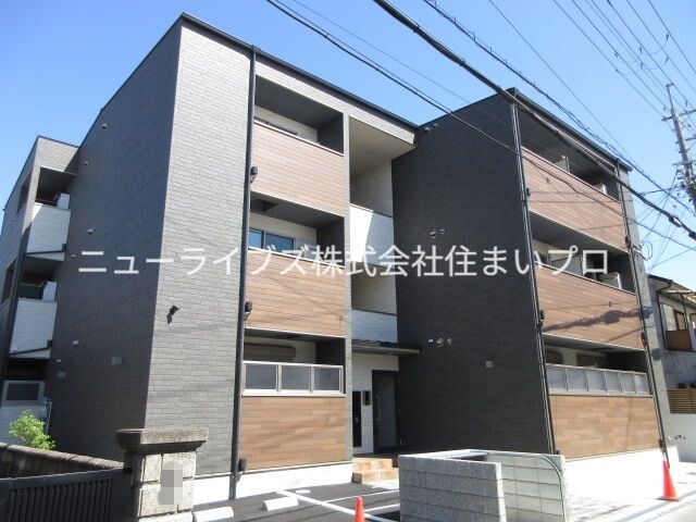 ディアコート高柳の外観写真