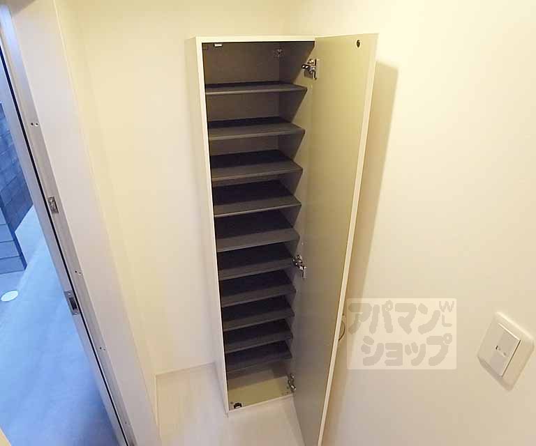 収納　下駄箱。十分です。