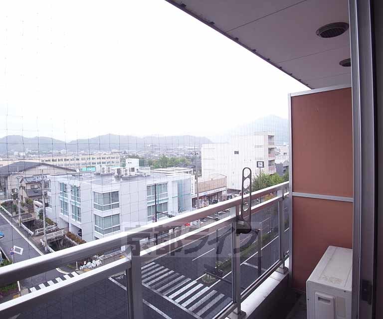 眺望　北大路通りが一望です。