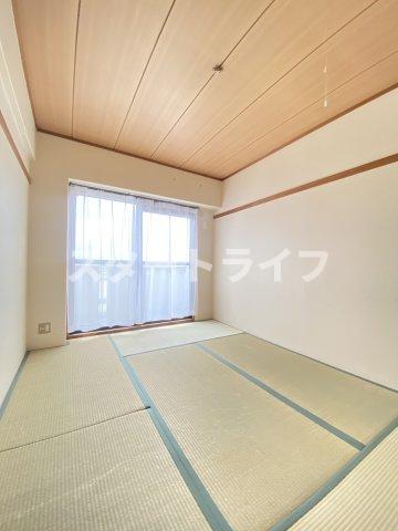 地下鉄御堂筋線 東三国駅 徒歩15分 7階建 築42年のその他写真