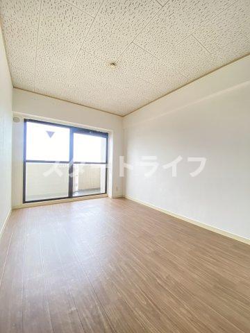 地下鉄御堂筋線 東三国駅 徒歩15分 7階建 築42年のその他写真