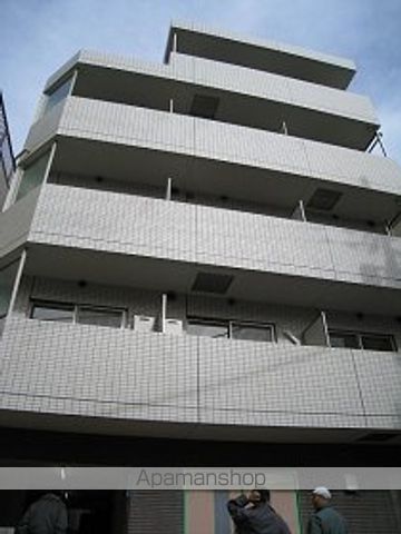 都営三田線 白山駅 徒歩2分 築18年