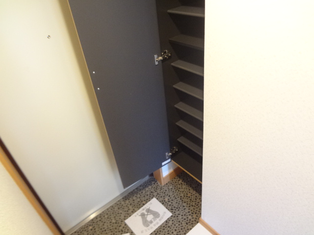 エクセレントパーク北山の玄関写真