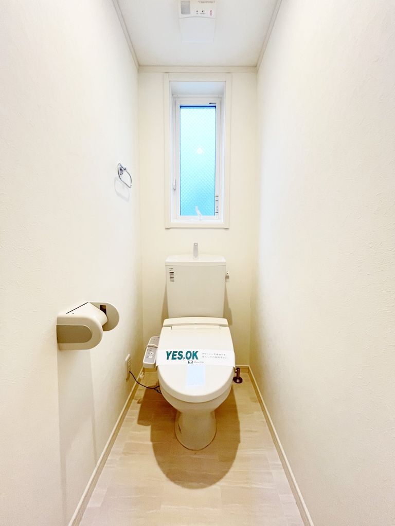グリーンライン 高田駅 徒歩9分 2階建 築12年のトイレ写真