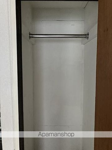 西武新宿線 野方駅 徒歩7分 2階建 築41年の内装写真