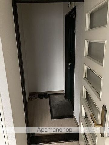 西武新宿線 野方駅 徒歩7分 2階建 築41年の玄関写真