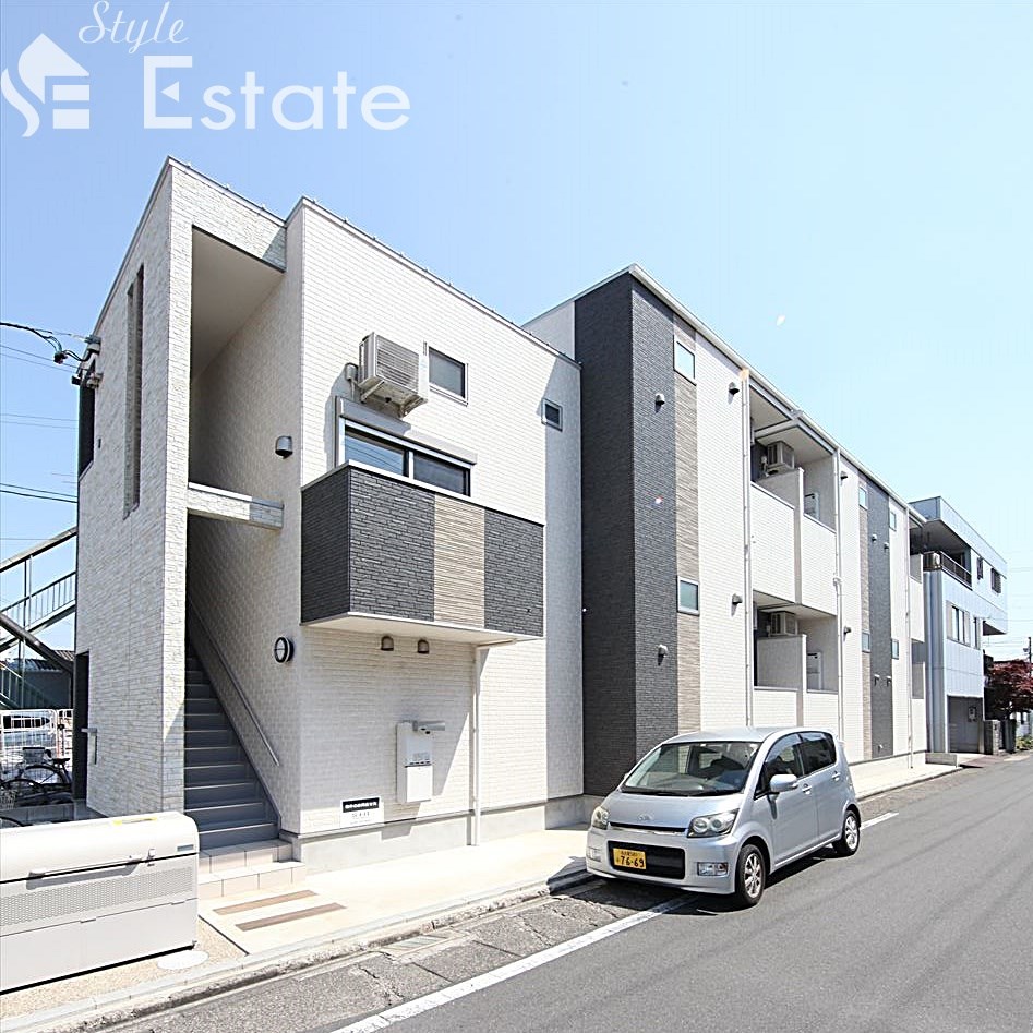 地下鉄東山線 岩塚駅 徒歩7分 築9年