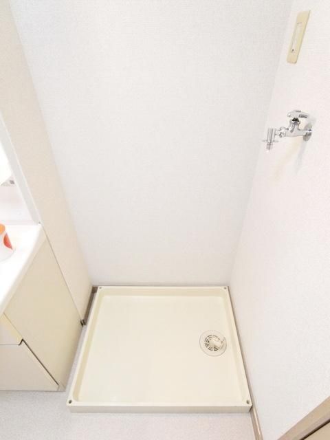 その他　♪あると何だか安心な洗濯機バン付き♪