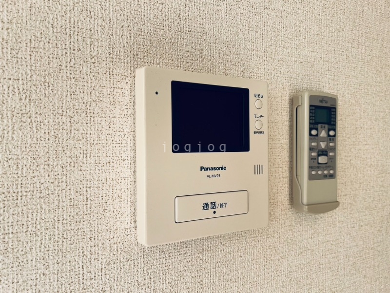 セキュリティ　モニター付きインターホンで来客確認も安心です！