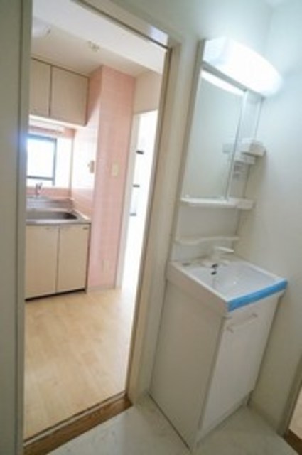 洗面設備　同物件別部屋写真（実際は現況を優先致します）
