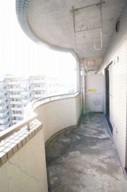 バルコニー　同物件別部屋写真（実際は現況を優先致します）