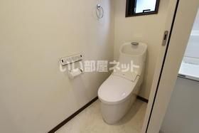 ＪＲ両毛線 前橋駅 徒歩16分 2階建 築7年のトイレ写真