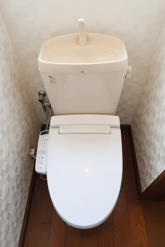 於呂貸家のトイレ写真