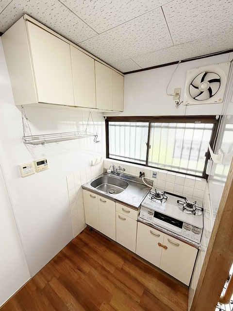 キッチン　２口ガスキッチン