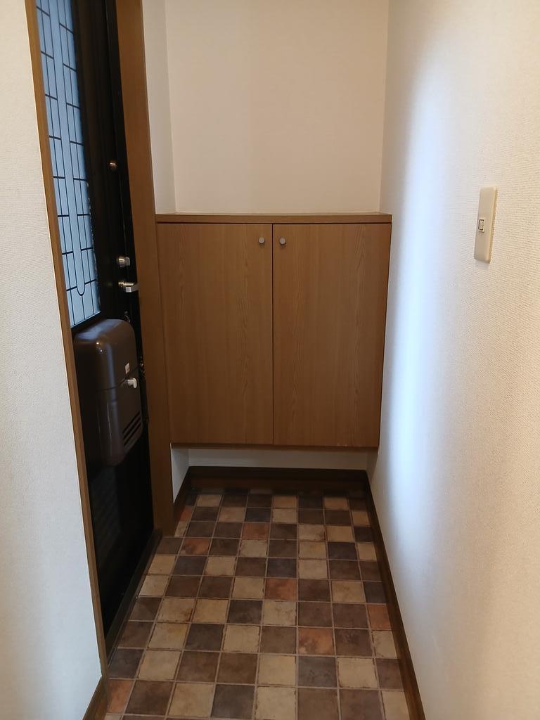 グレースウエストヒルズB棟の玄関写真