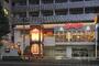 飲食店　デニーズ 新宿山吹町店（飲食店）まで909m
