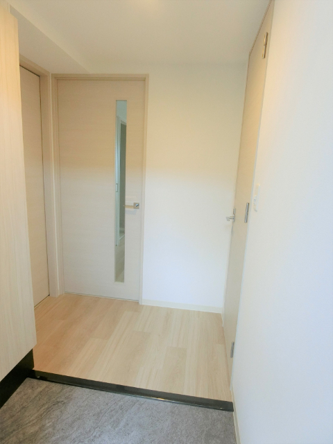 Orient Court OwadaIIの玄関写真