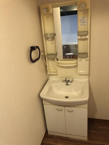 洗面設備　脱衣スペースもあります(参考写真です)