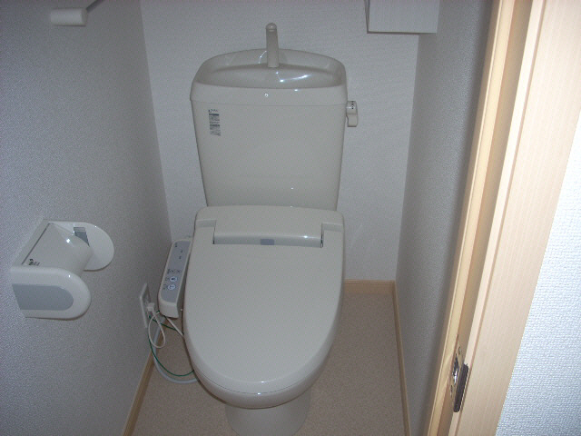 トイレ　※別部屋写真