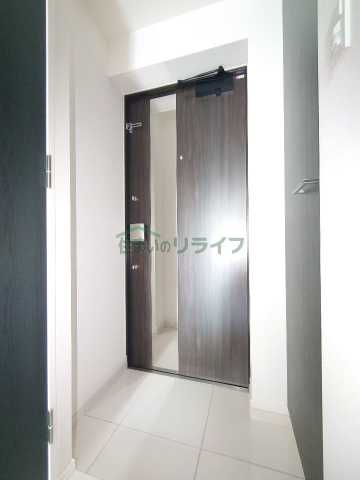 PREMIUM CUBE 東高円寺の玄関写真