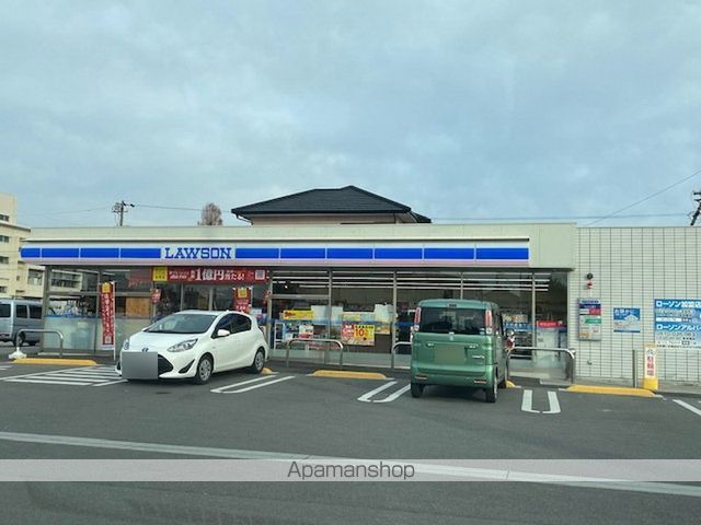 コンビニ　ローソン（コンビニ）まで989m